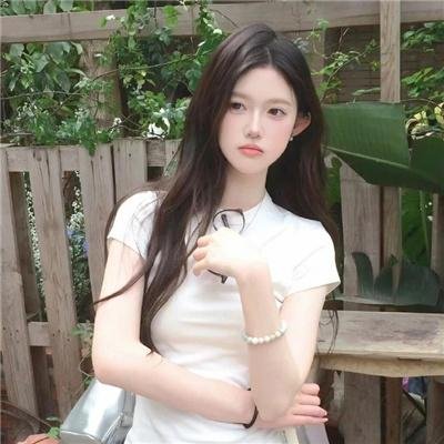 噢,亲爱的莫妮卡